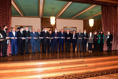 “Yedi iklim Yedi Coğrafyada Bizim Yunus’a Vefa” Projesinin Son Sergisi TBMM Sergi Salonunda Düzenlendi."